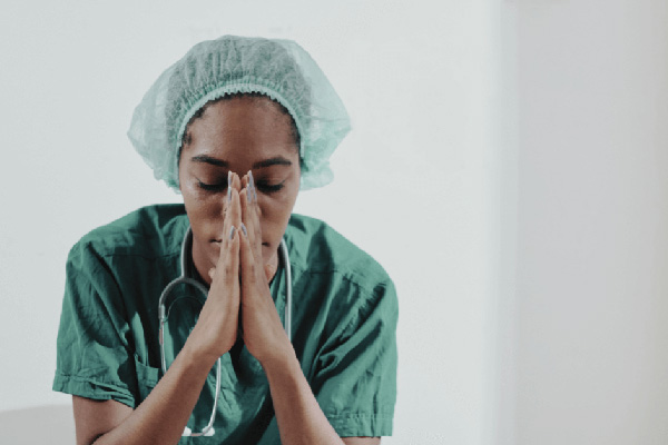 the-challenges-facing-healthcare-worldwide-img